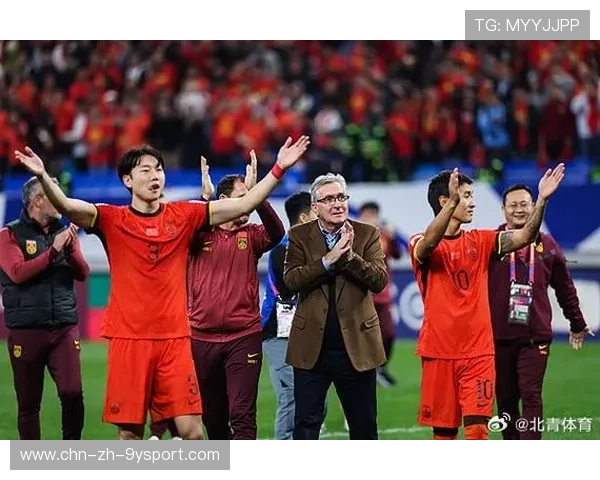 国足球员社交发文感谢球迷，感谢球迷的话